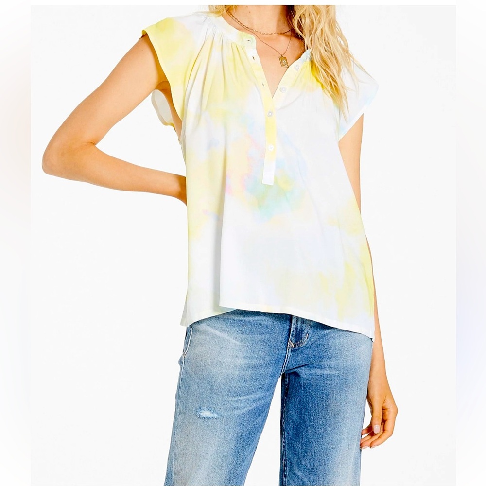 Dear‎ John Split Neck Cap Sleeve Blouse – White w/ Pastel Accents – Medium